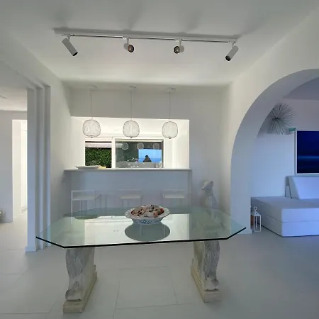 Elena Ischia