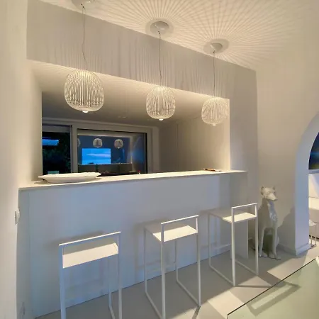 Elena Ischia Villa *